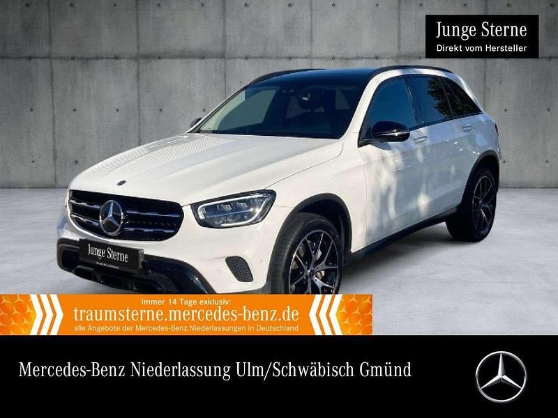 Weiß Gebraucht 2022 Mercedes GLC300e Night SUV | 42.990 € (Fairer Preis) - Bild 1/3
