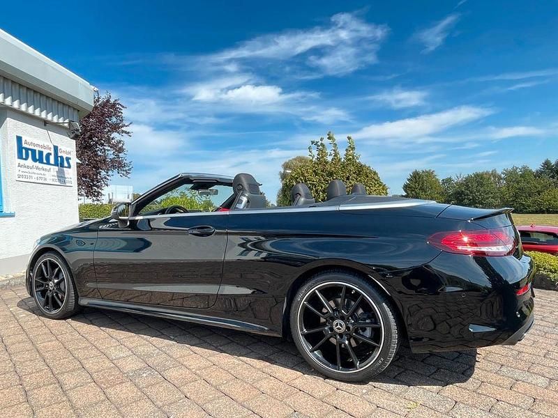 Schwarz unilack Gebraucht 2022 Mercedes C200 AMG Cabrio | 37.500 € (Fairer Preis) - Bild 1/4