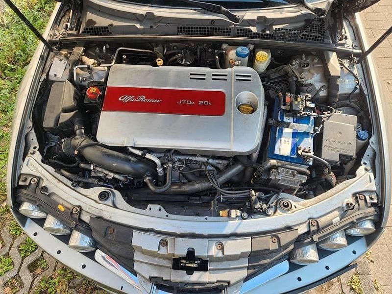 Gebraucht Alfa Romeo 159 Progression 200 PS (147 kW) 2006 Silber Limousine