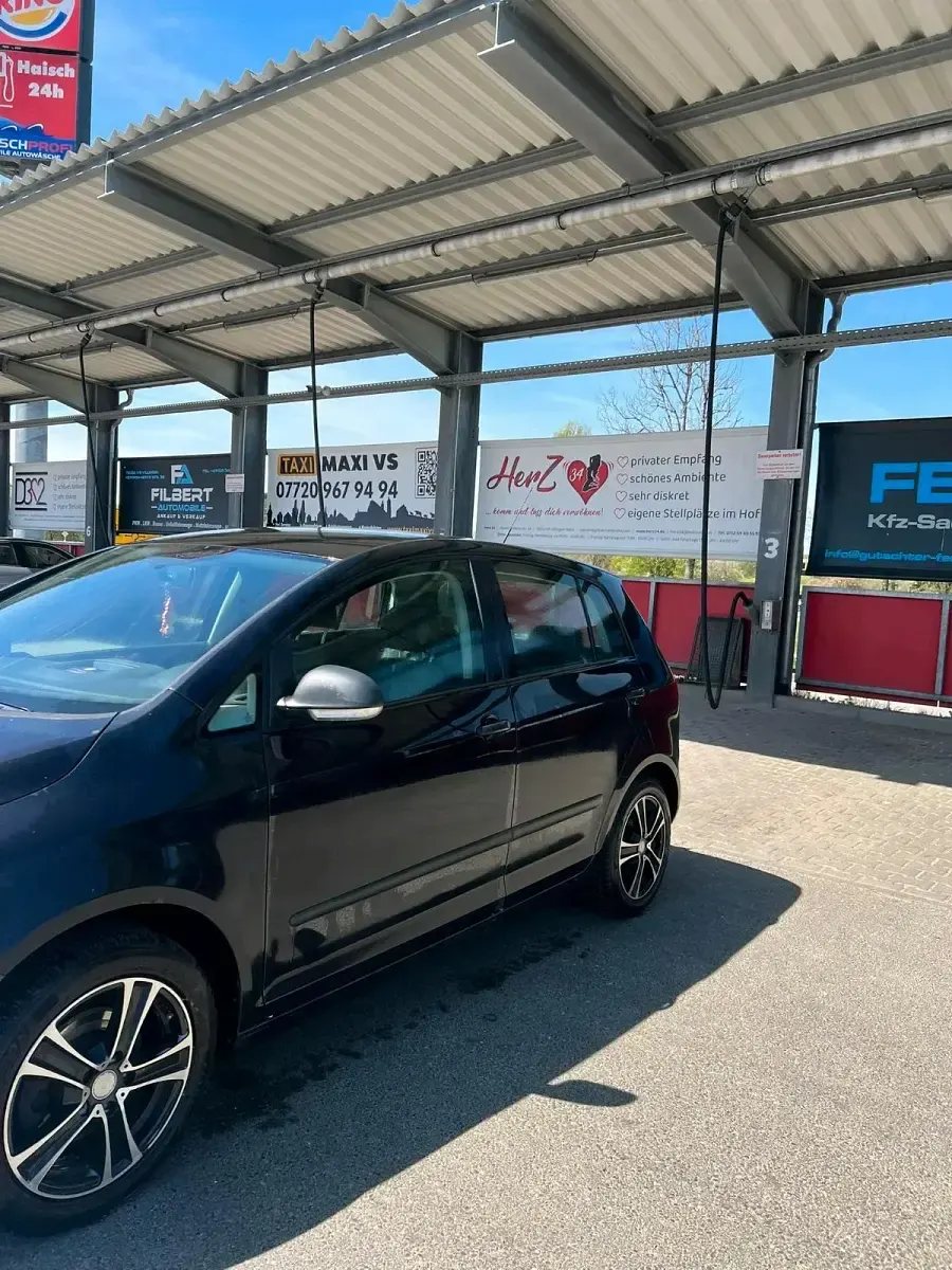 Używany VW Golf Plus Cross 80 KM (58 kW) 2008 Czarny Minivan