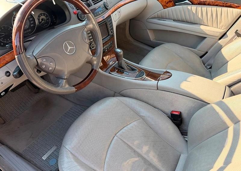 Gebraucht Mercedes E350 272 PS (200 kW) 2005 Blau Limousine