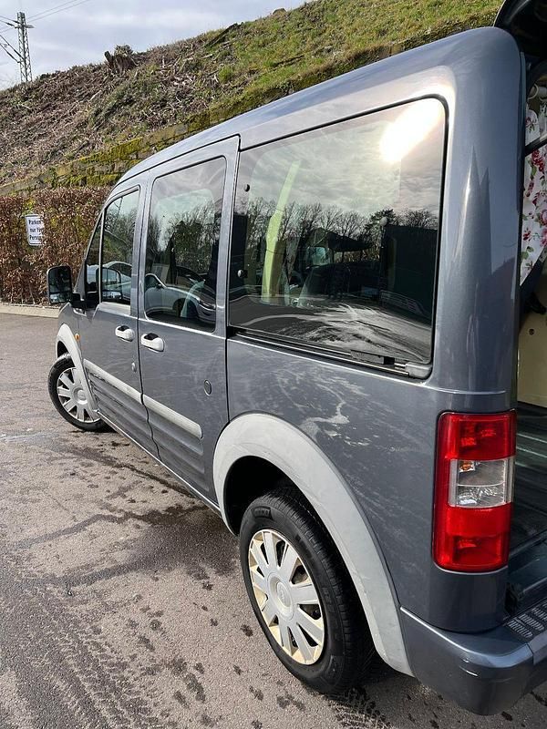 Gebraucht Ford Tourneo 110 PS (80 kW) 2007 Grau Kombi