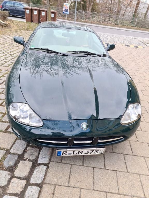 Gebraucht Jaguar XK8 298 PS (219 kW) 2002 Grün Coupé