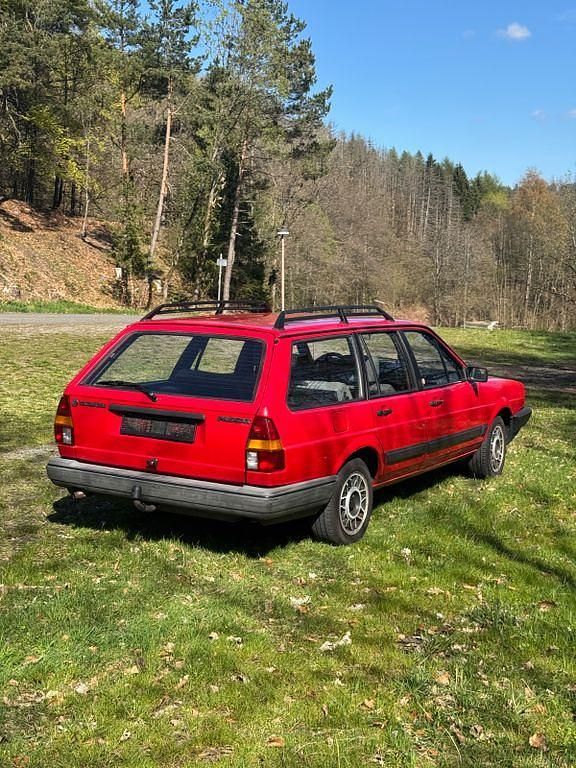 Gebraucht VW Passat 75 PS (55 kW) 1986 Rot Kombi