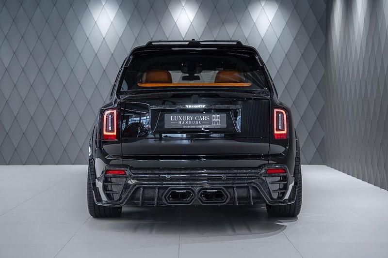 Neu Rolls Royce Cullinan 600 PS (441 kW) 2025 Schwarz SUV