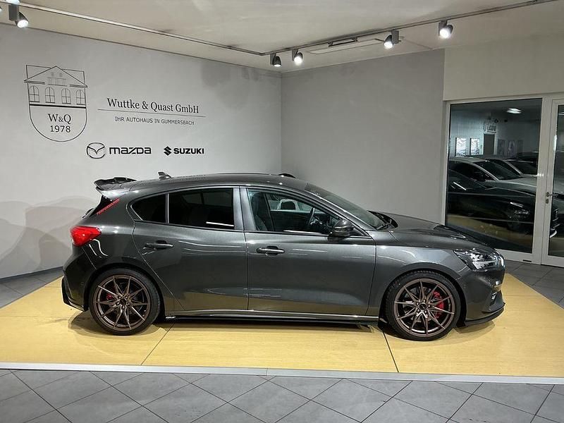 Gebraucht Ford Focus ST 280 PS (205 kW) 2021 Grau Limousine