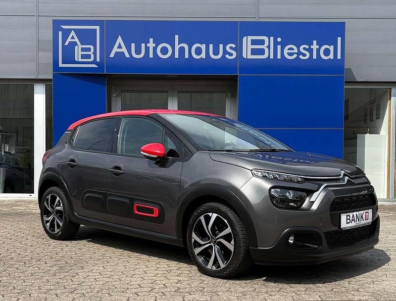 Lackierung platiniumgrau Gebraucht 2021 Citroën C3 Shine Kleinwagen | 13.350 € (Fairer Preis) - Bild 1/4
