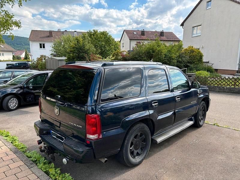 Gebraucht Cadillac Escalade 345 PS (253 kW) 2004 Blau SUV