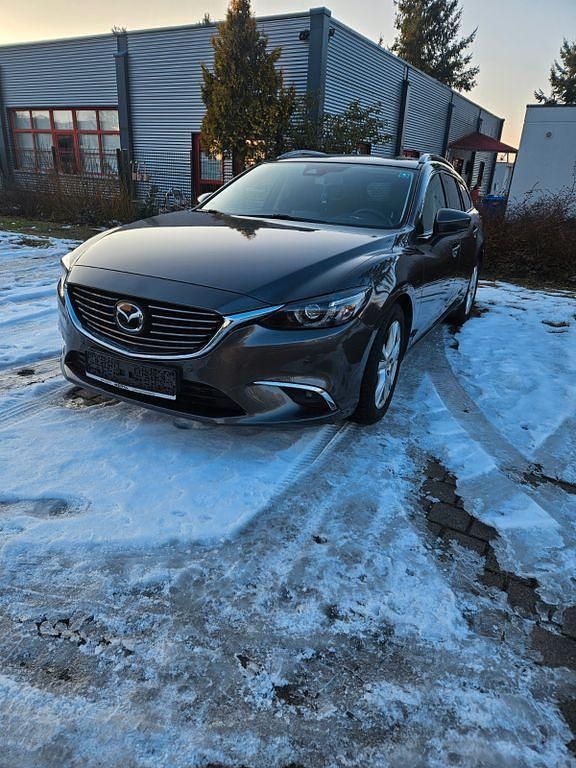 Gebraucht Mazda 6 Nakama Intense 175 PS (128 kW) 2017 Grau Limousine
