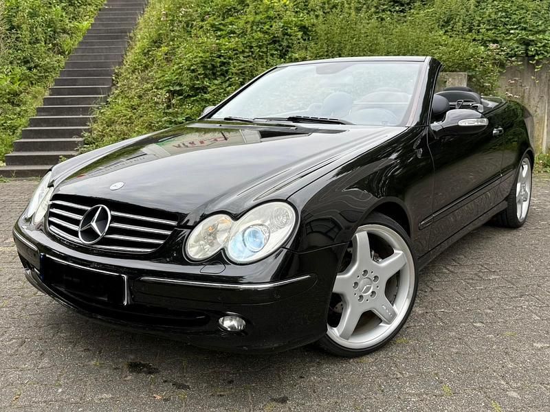 Schwarz Gebraucht 2004 Mercedes CLK200 AMG Cabrio | 7.949 € - Bild 1/4