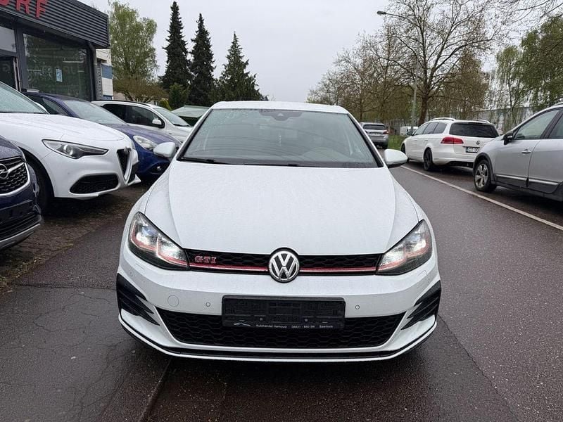 Gebraucht VW Golf VII GTI 245 PS (180 kW) 2019 Weiß Limousine