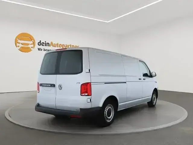 Gebraucht VW Transporter 80 kW (110 PS) 2022 Reflexsilber Van