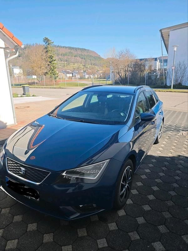 Second-hand Seat Leon Style 150 CP (110 kW) 2016 Albastru Break