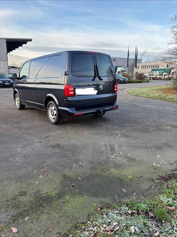 Gebraucht VW Transporter 140 PS (102 kW) 2016 Blau Van