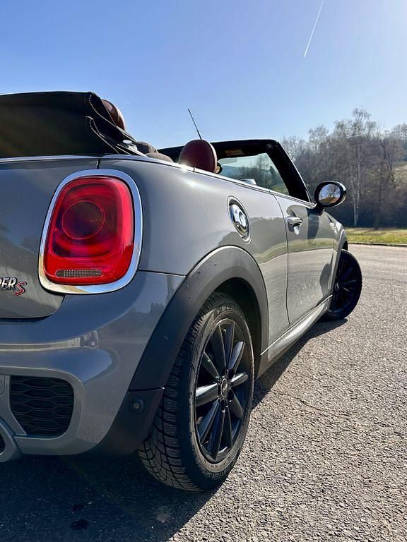 Gebraucht Mini John Cooper Works Chili 192 PS (141 kW) 2018 Grau Kleinwagen