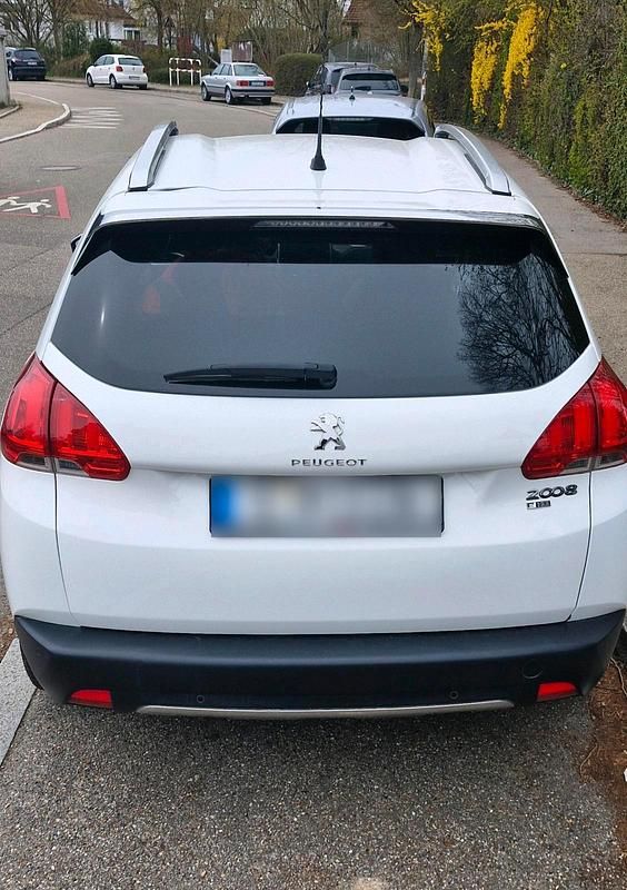 Gebraucht Peugeot 2008 92 PS (67 kW) 2014 Weiß SUV