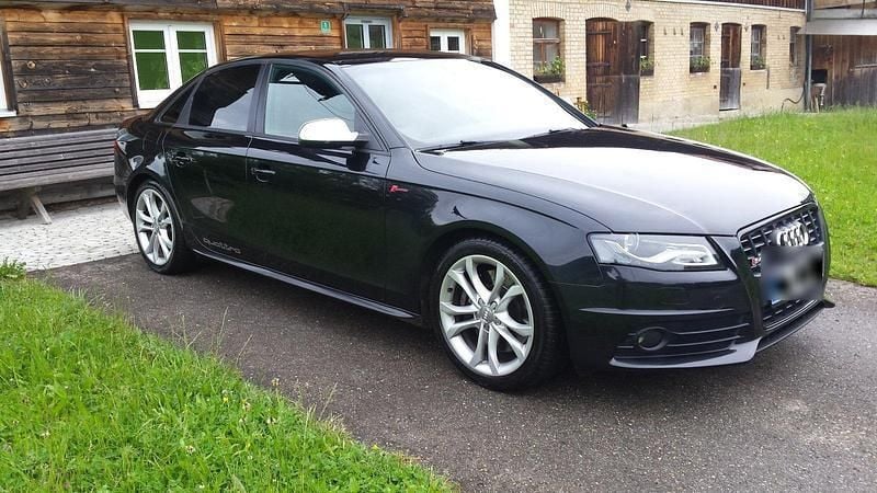 Schwarz Gebraucht 2010 Audi S4 Limousine | 14.800 € (Fairer Preis) - Bild 1/4