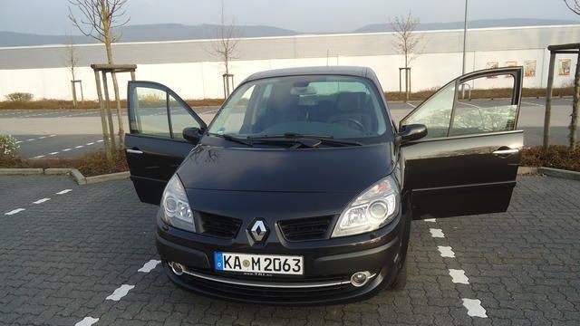 Gebraucht Renault Scénic II Exception 131 PS (96 kW) 2007 Schwarz Van / Kleinbus