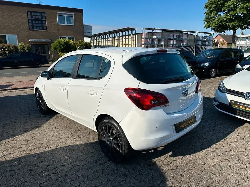 Gebraucht Opel Corsa Edition 90 PS (66 kW) 2017 Weiß Kleinwagen