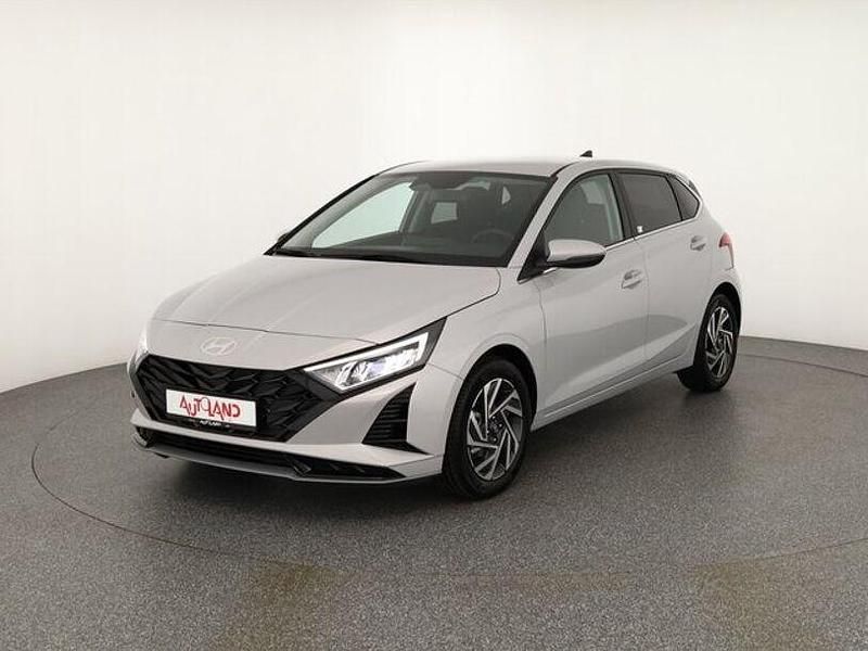 Grau Neu 2025 Hyundai i20 Limousine | 19.890 € (Fairer Preis) - Bild 1/4