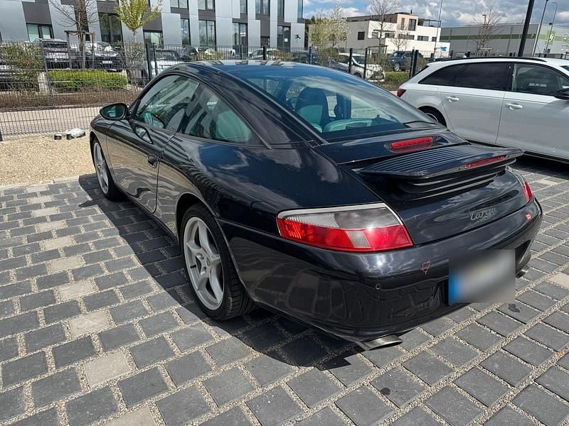 Second-hand Porsche 996 320 CP (235 kW) 2002 Negru Coupe
