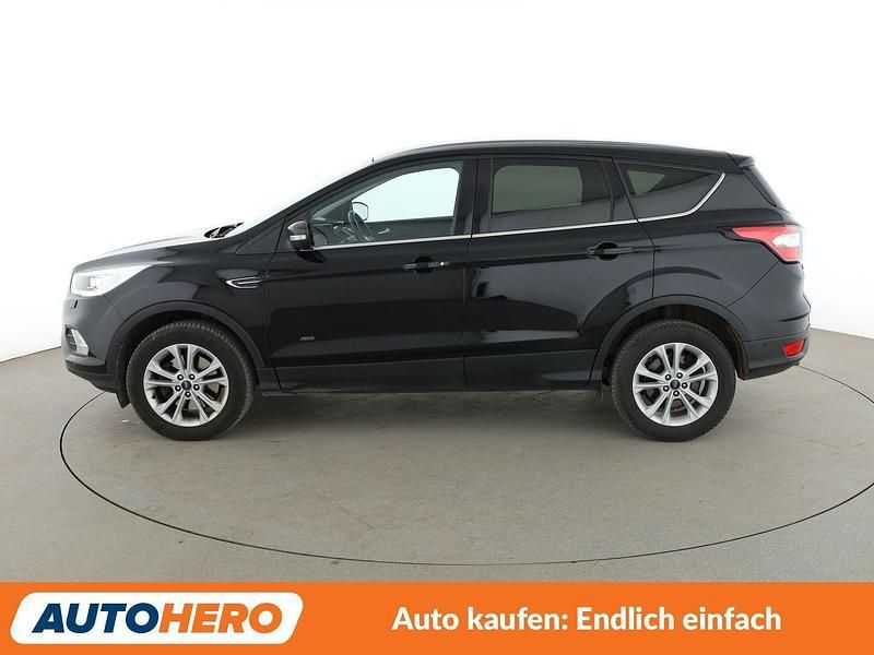 Gebraucht Ford Kuga Titanium 150 PS (110 kW) 2018 Schwarz SUV