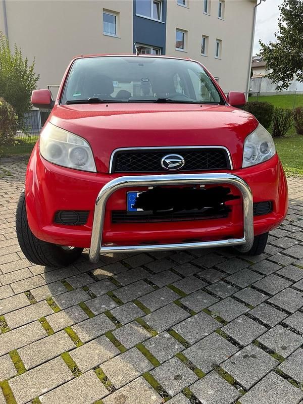 Rot Gebraucht 2006 Daihatsu Terios SUV | 3.200 € (Guter Preis) - Bild 1/4