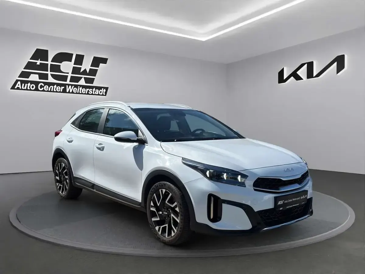 Gebraucht Kia XCeed Spirit 159 PS (116 kW) 2023 Weiß SUV