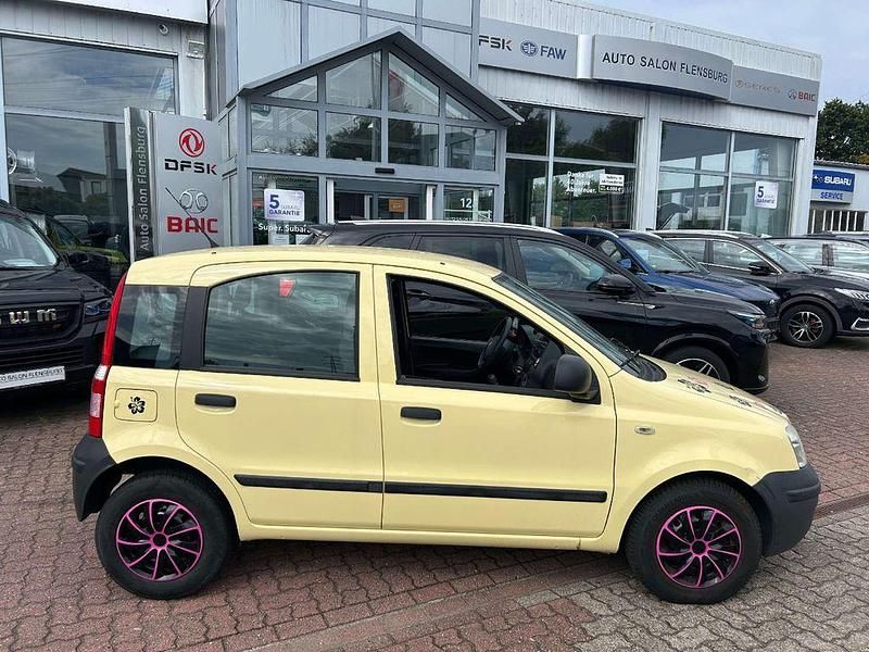 Gebraucht Fiat Panda Active 54 PS (39 kW) 2010 Gelb Kleinwagen