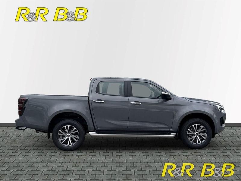 Neu Isuzu D-Max 163 PS (119 kW) 2025 Kinabalu gray (metallic) Abholung