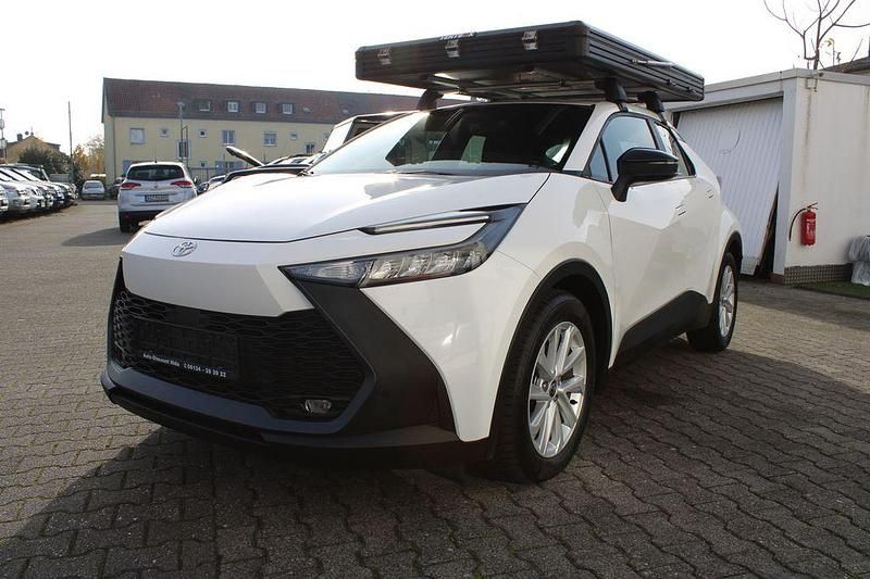 Gebraucht Toyota C-HR 98 PS (72 kW) 2024 Weiss SUV