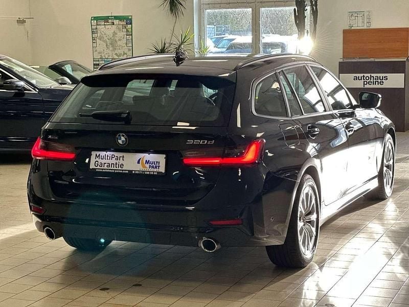 Usata BMW 320 190 CV (139 kW) 2021 Nero Station wagon