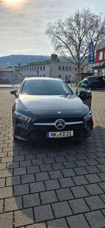 Gebraucht Mercedes A250 218 PS (160 kW) 2020 Schwarz Limousine
