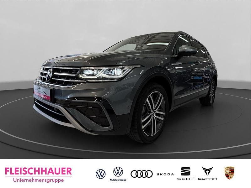 Gebraucht VW Tiguan Allspace R-line 200 PS (147 kW) 2022 Grau SUV
