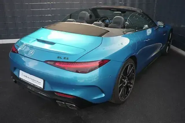 Gebraucht Mercedes SL63 AMG AMG 585 PS (430 kW) 2022 Blau Cabrio