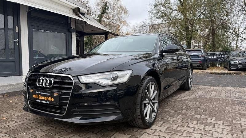 Schwarz Gebraucht 2013 Audi A6 Ambiente Kombi | 11.999 € (Guter Preis) - Bild 1/4