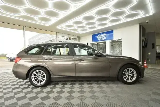 Gebraucht BMW 320 184 PS (135 kW) 2014 Braun Kombi