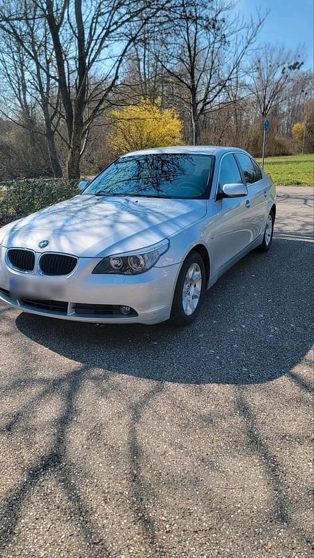 Gebraucht BMW 520 163 PS (119 kW) 2006 Silber Limousine