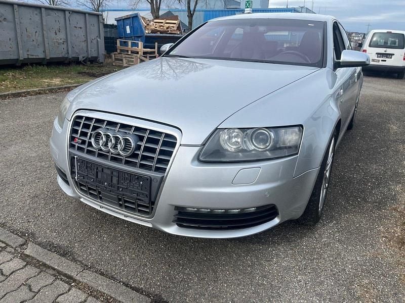 Silber Gebraucht 2007 Audi S6 Advanced Limousine | 6.999 € - Bild 1/4