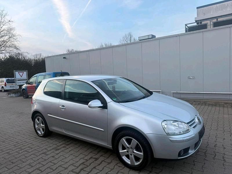 Gebraucht VW Golf VI United 75 PS (55 kW) 2008 Silber Kleinwagen