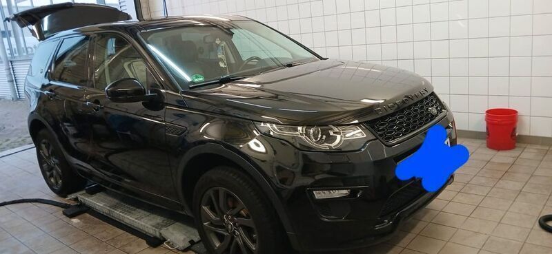 Schwarz Gebraucht 2016 Land Rover Discovery Sport SUV | 17.500 € (Etwas zu teuer) - Bild 1/4