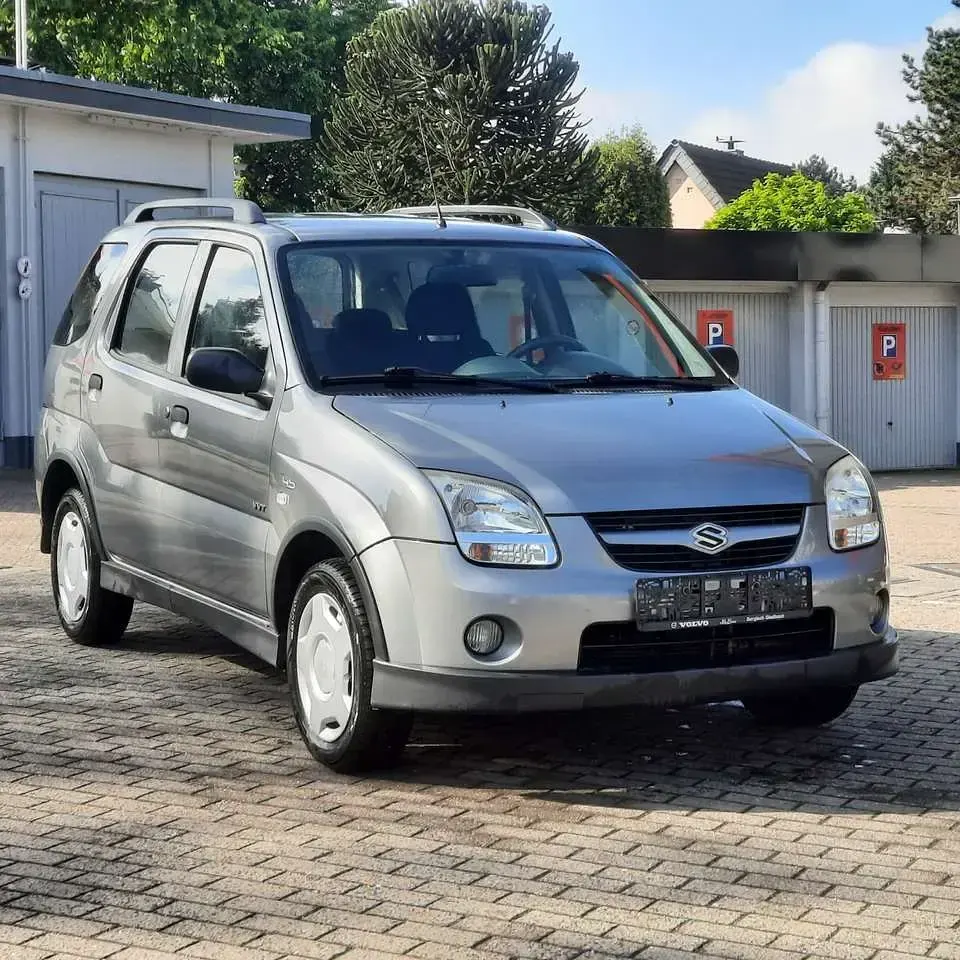 Gebraucht Suzuki Ignis 94 PS (69 kW) 2008 Grau Kleinwagen