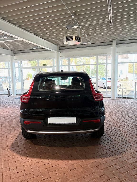 Gebraucht Volvo XC40 190 PS (139 kW) 2018 Schwarz SUV