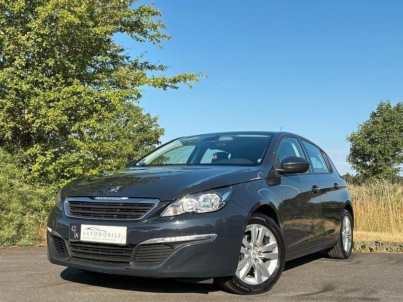 Schwarz Gebraucht 2014 Peugeot 308 Active Limousine | 4.890 € (Fairer Preis) - Bild 1/4