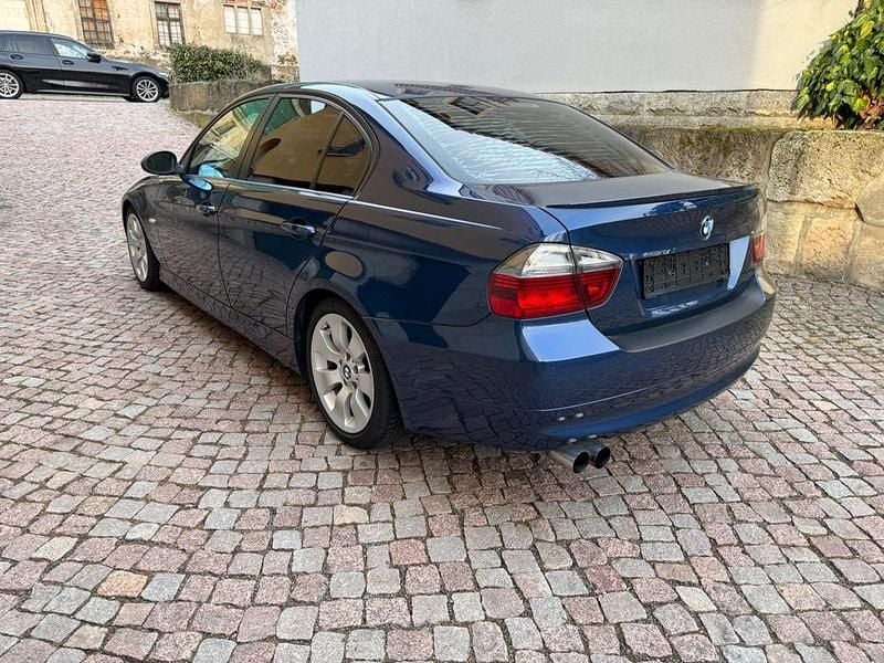 Gebraucht BMW 330 Performance 258 PS (189 kW) 2006 Blau Limousine