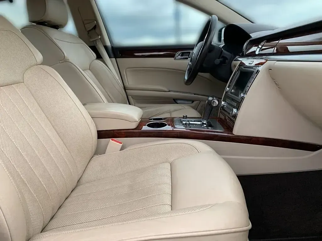 Gebraucht VW Phaeton 239 PS (175 kW) 2012 Schwarz Limousine