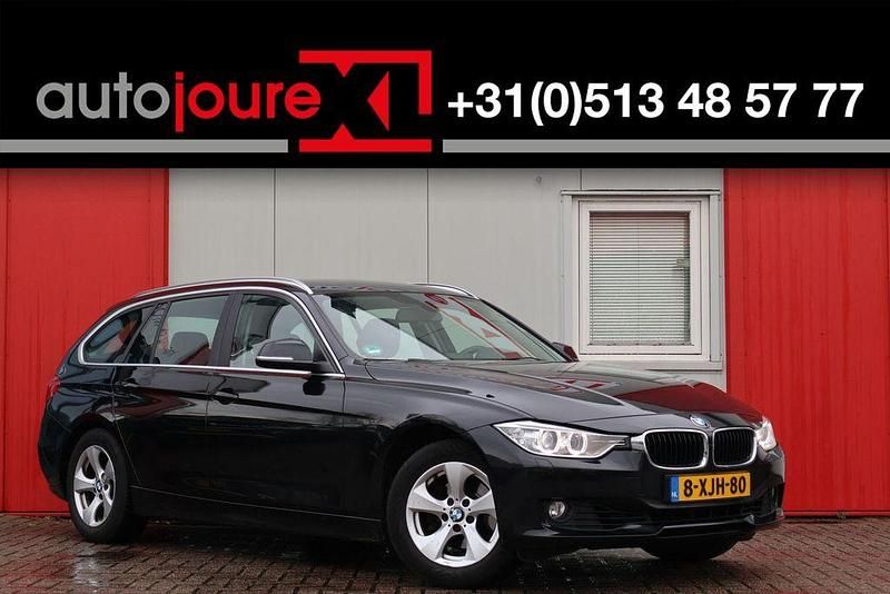 Schwarz Gebraucht 2014 BMW 320 Executive Kombi | 4.784 € (Superpreis) - Bild 1/4