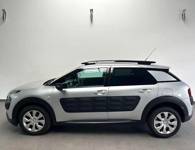 Gebraucht Citroën C4 Cactus Feel 99 PS (72 kW) 2015 Silber Kleinwagen