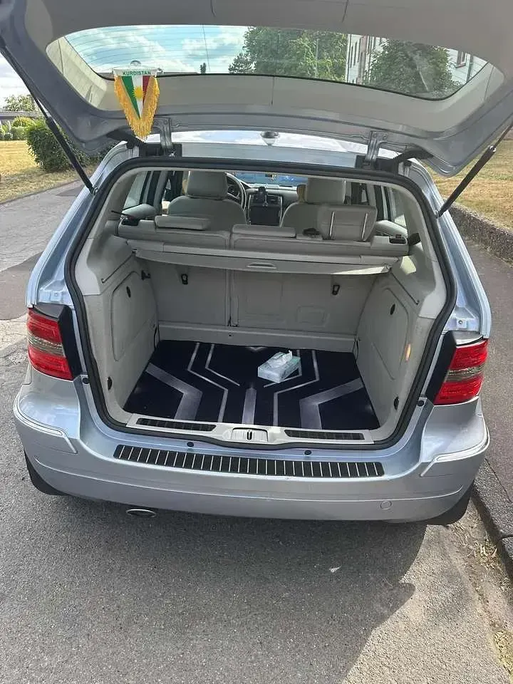 Gebraucht Mercedes B200 140 PS (102 kW) 2006 Van / Kleinbus
