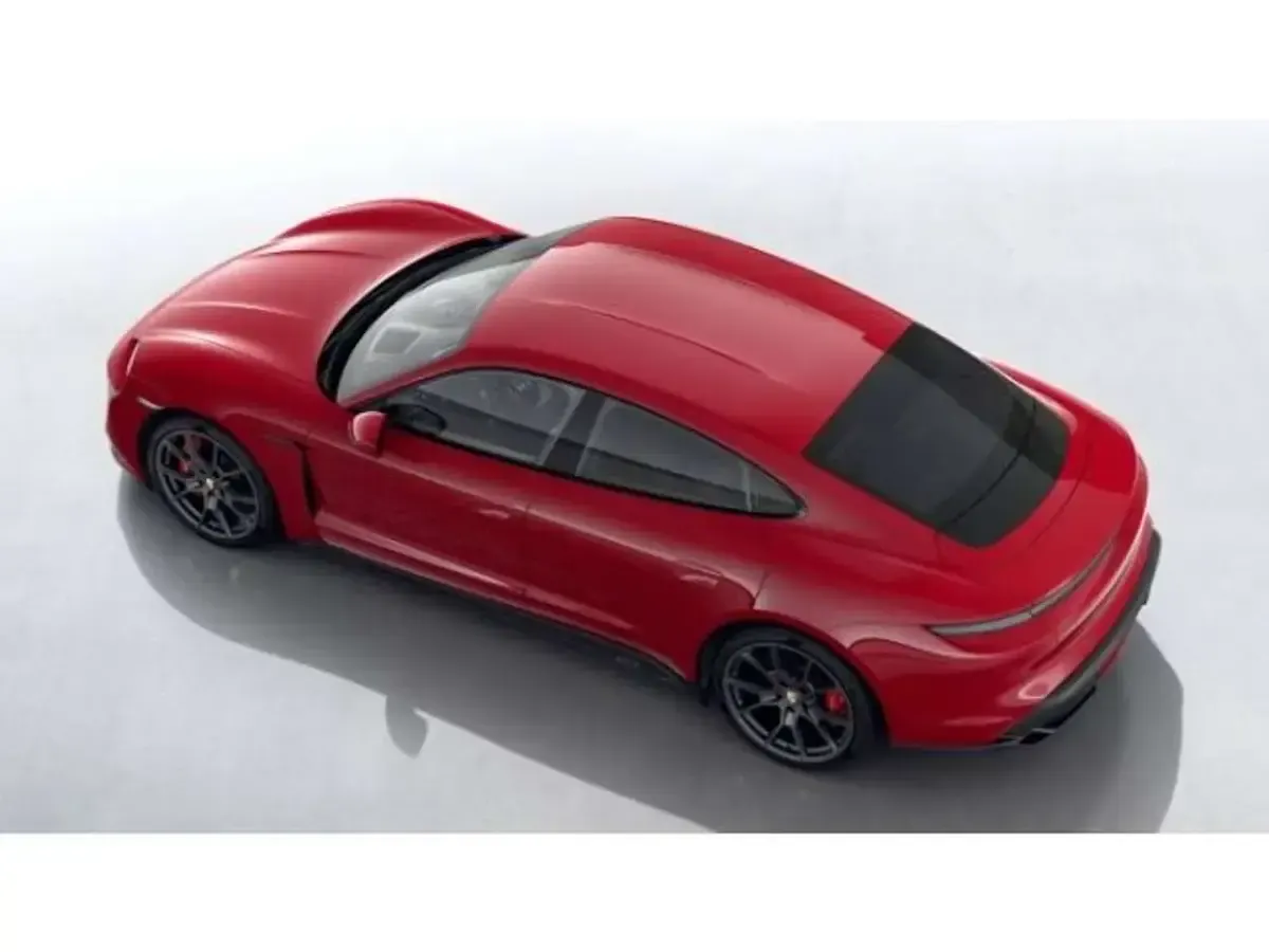 Second-hand Porsche Taycan GTS 439 kW (598 CP) 2023 Roșu Berlinǎ